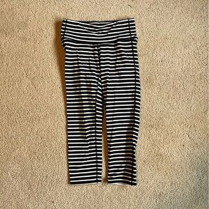 Athleta striped capri pants